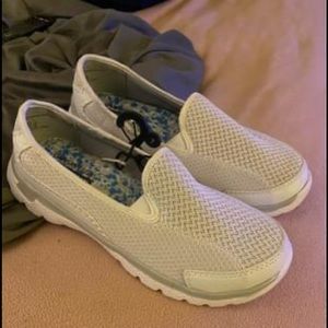 Danskin Memory Foam Sneakers